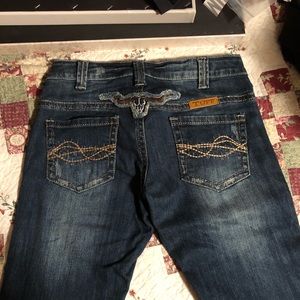 NWOT cowgirl tuff jeans!!